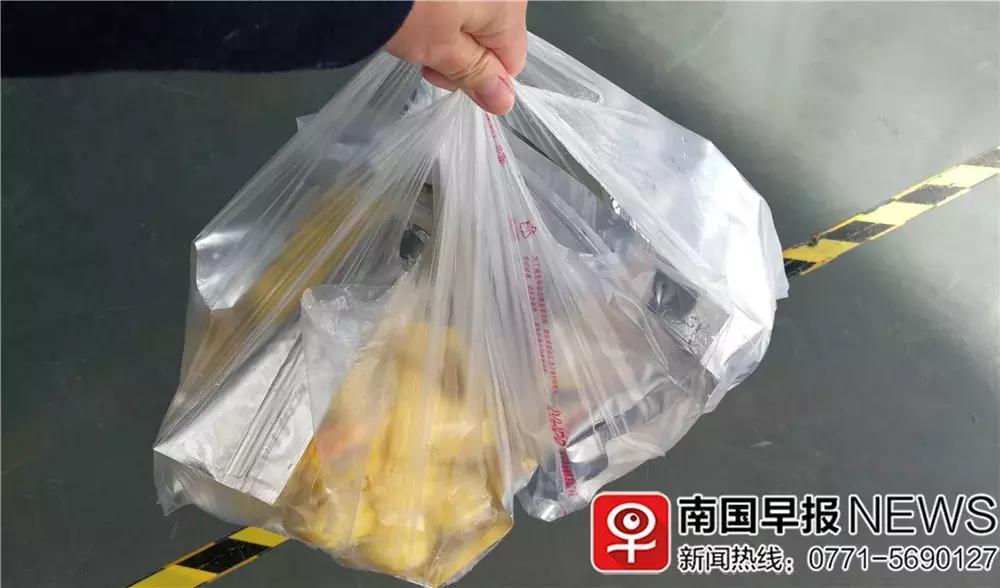 榴莲、陶瓷、木雕……好多人在南宁这个展会上淘到低价好货！