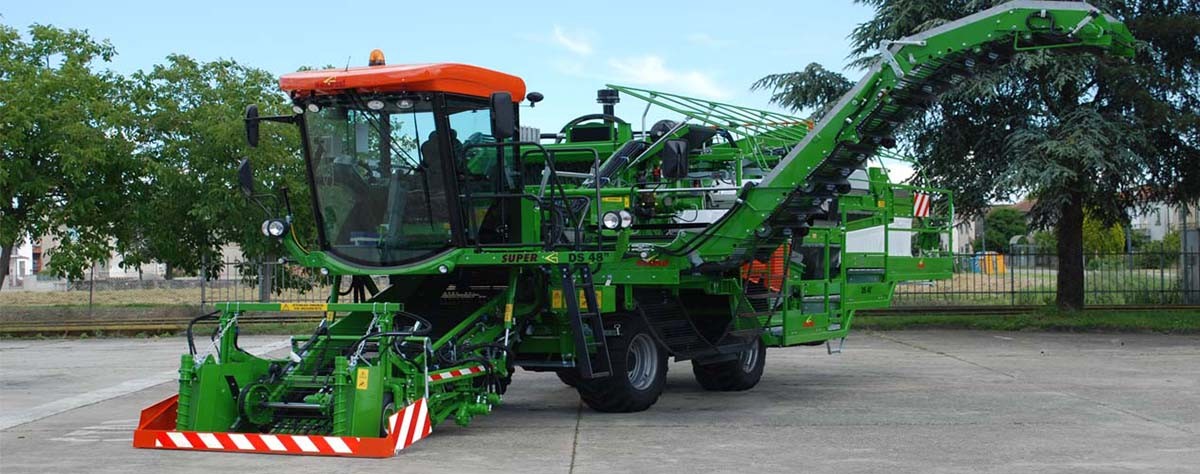 甜菜玉米收割机价格,甜菜收获机几年回本