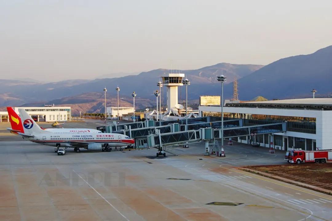 大理机场三期改扩建一天能飞多少,大理机场三期扩建航站楼面积