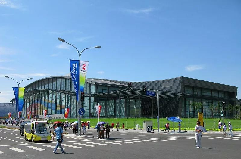 特斯拉逆风翻盘,特斯拉面临中国车企的挑战