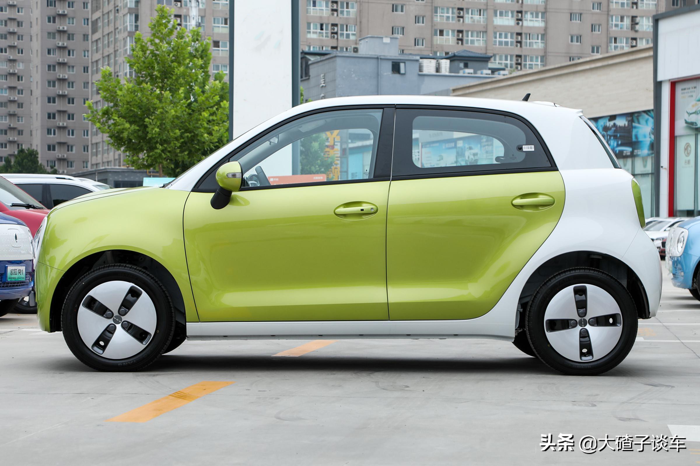 欧拉黑猫月销量成功破万！能跑400公里，靠颜值赢的？