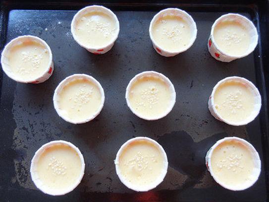 庄里日记无水蜂蜜小蛋糕,无水蜂蜜蛋糕怎样不粘盘