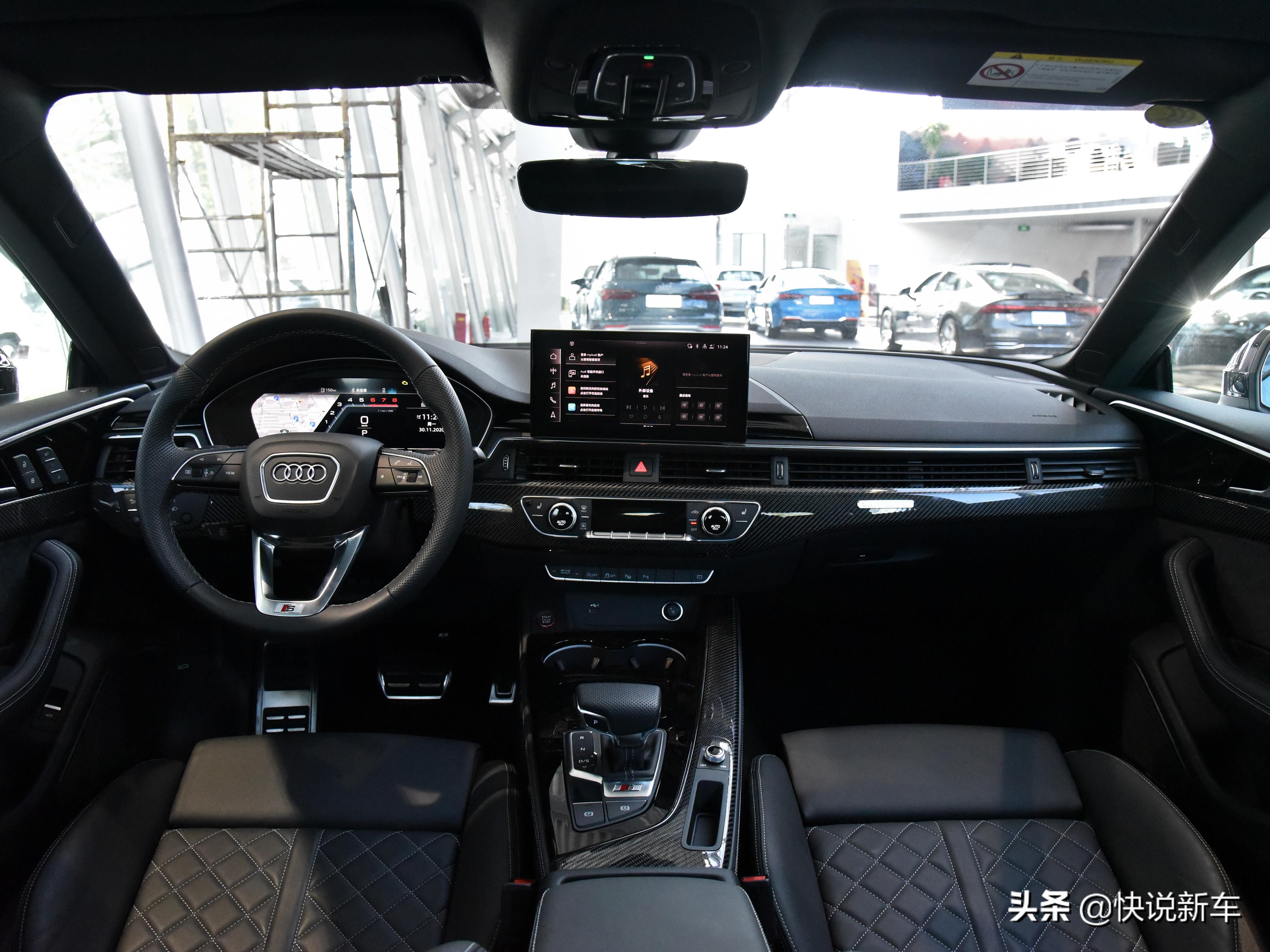 2022款奥迪s5sportback,v6自吸大型轿车
