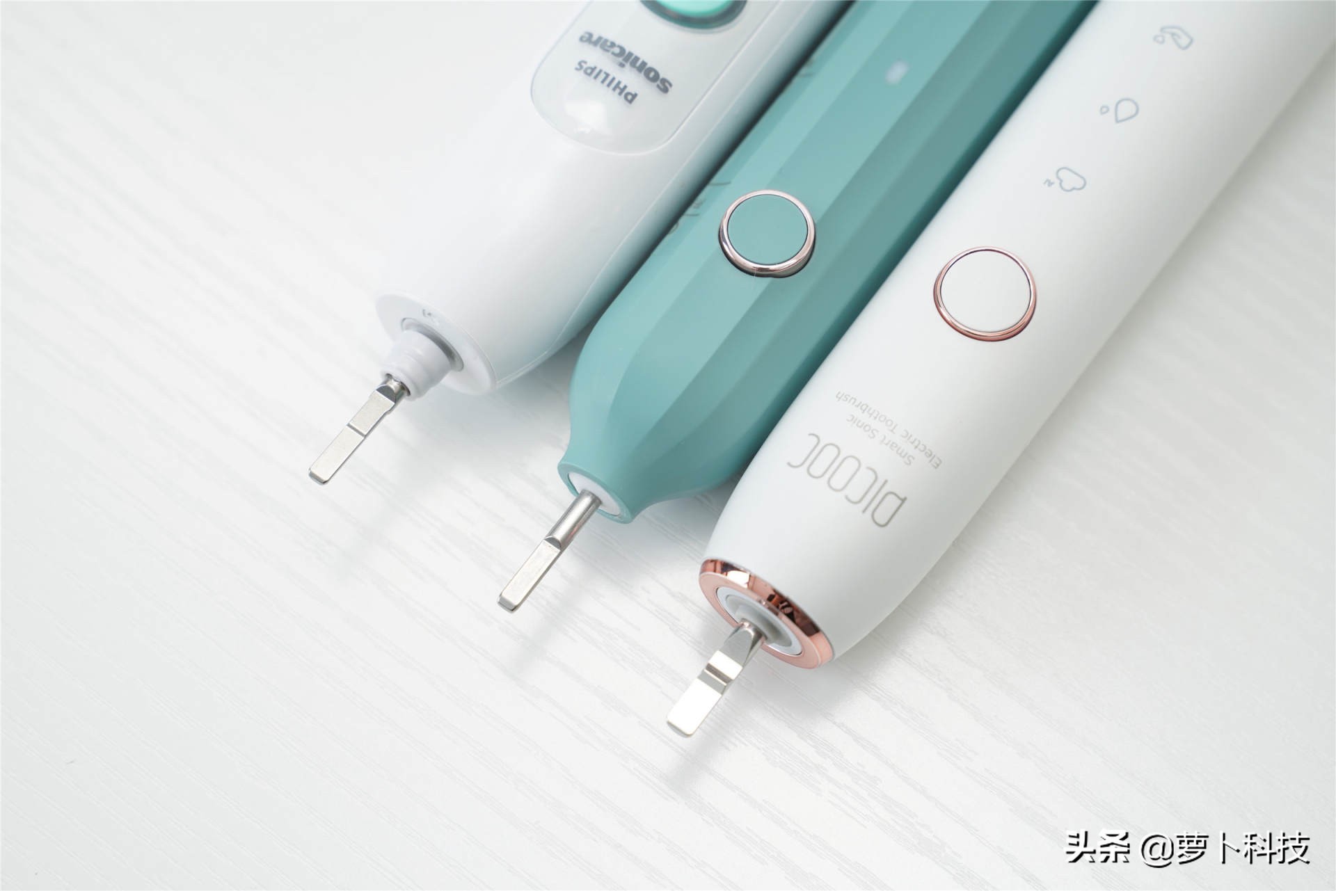 飞利浦电动牙刷入门和高端区别,飞利浦牙刷跟usmile到底哪个好一些