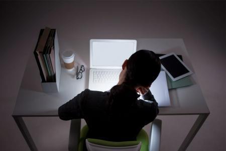 同事喝醉,业主群里发了2万红包,被踢出群,隔天看到消息他哭了