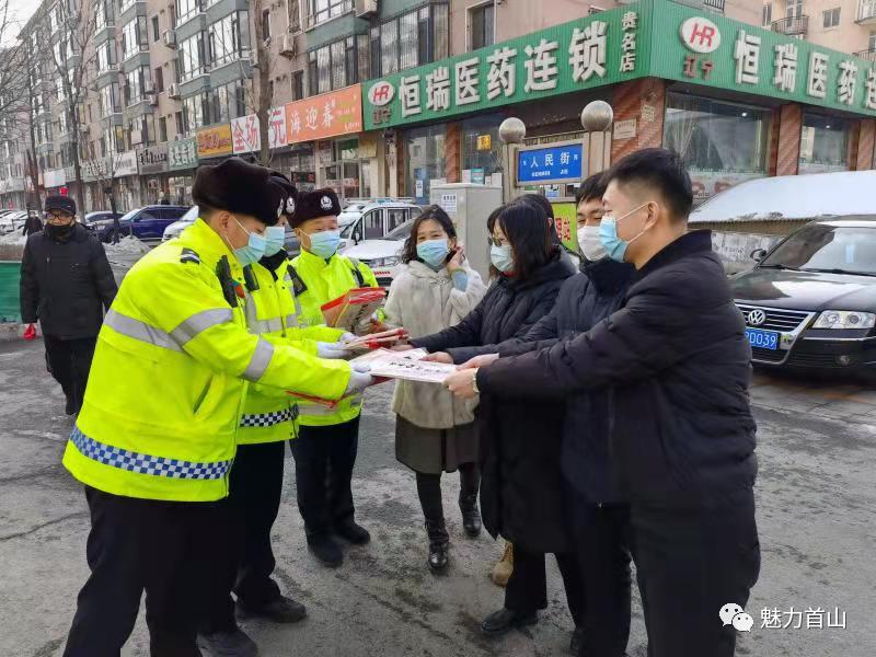 新春惠民送春联活动,送福送春联文化惠民活动拉开帷幕