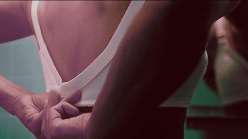 虽然妻离子散，丢掉工作，但我从没后悔做了变性手术