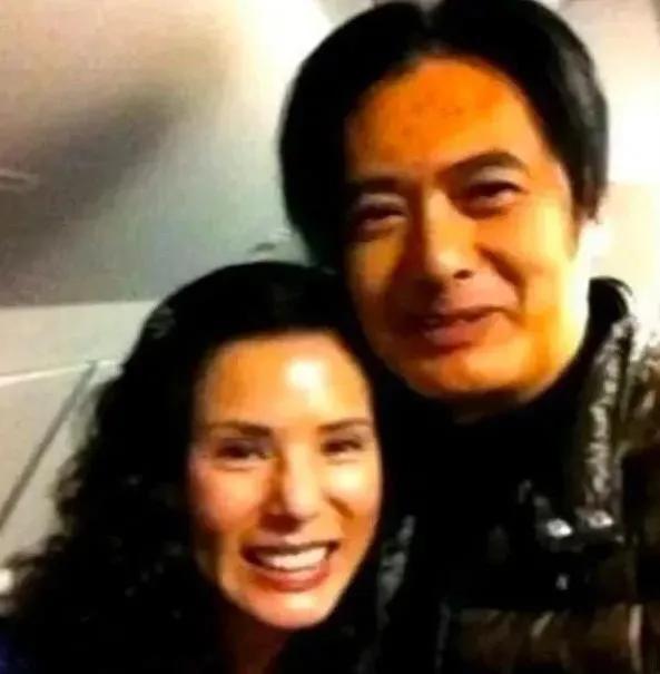 爱情里坚持原则太重要了，同龄的温碧霞和李若彤截然不同的人生！