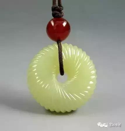 和田玉的识别一招鉴定和田玉真假,怎么分辨真和田玉和假的和田玉