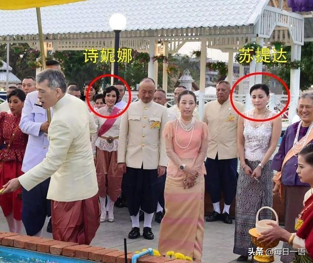 花心泰王也温柔?结婚周年陪王后穿情侣装,满脸宠溺给娇妻打下手