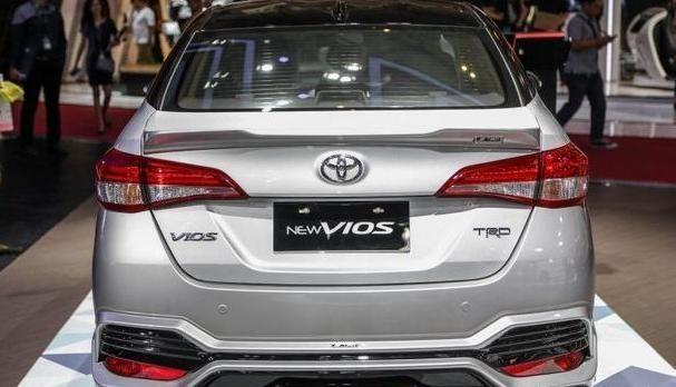 丰田全新“威驰”亮相，外观不输新宝来，1.2L双VVT-i发动机