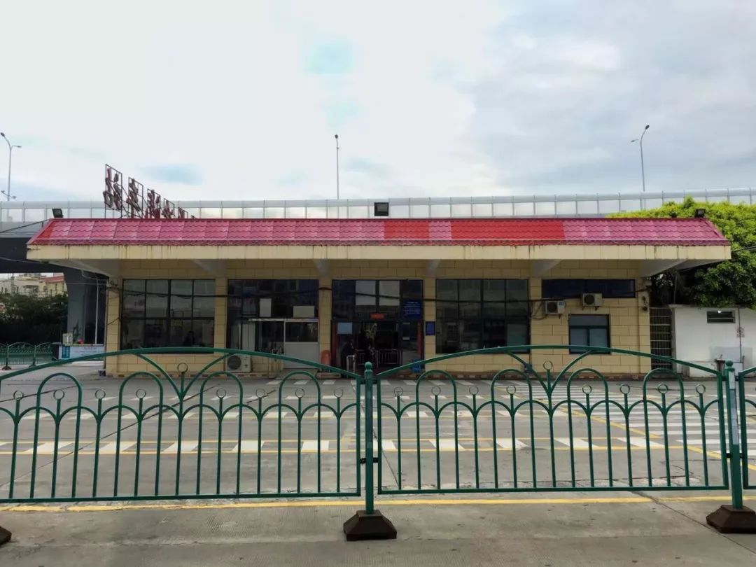 “动车一响，汽车下岗”？我们探访了厦门的六个汽车站，发现……