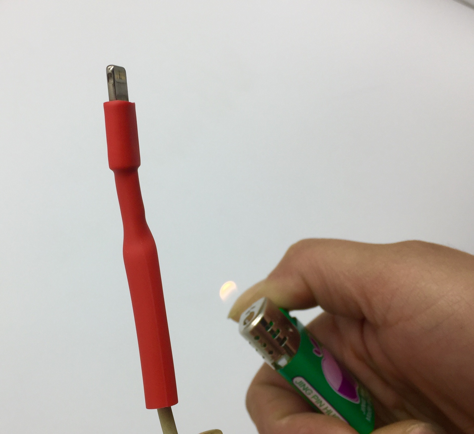 不破坏数据线插头怎么修复数据线,数据线充电线太乱太多怎么存放