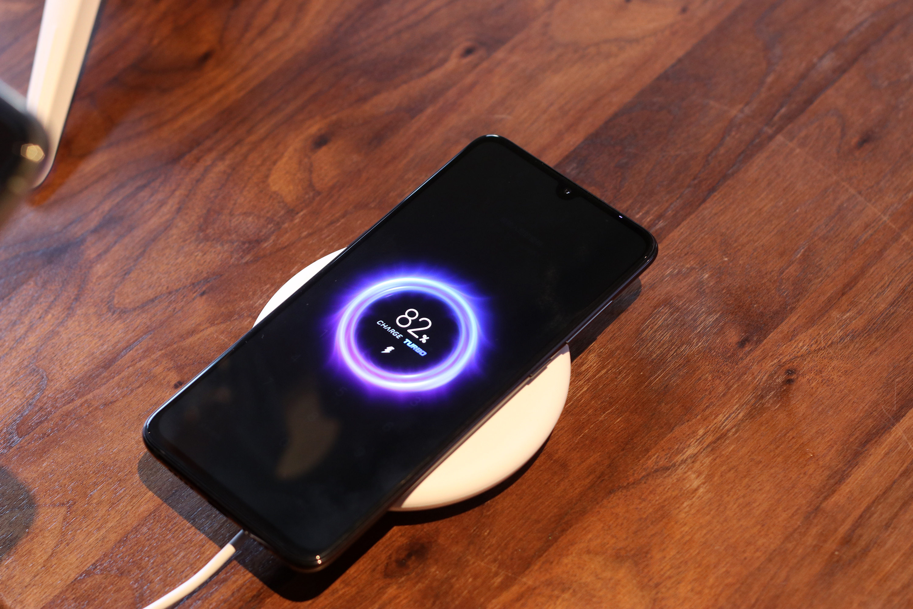 小米9支持无线充电功能吗,小米9怎么开启无线充电模式