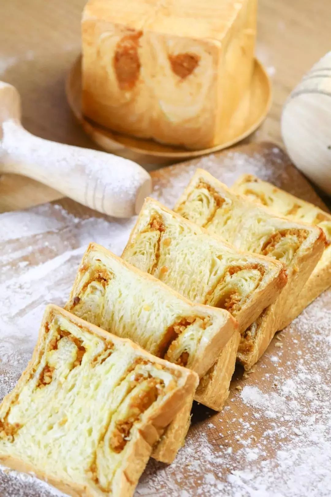 挨打4小时才能吃到的*力暴**吐司店空降太原！开业免费吃