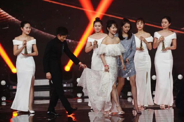 张一山杨紫牵手回忆杀,张一山杨紫的缘分无人可敌