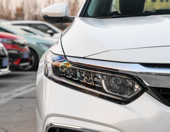 同是本田B级车,TA配可变悬架,油耗与雅阁混动一样低,却被忽视