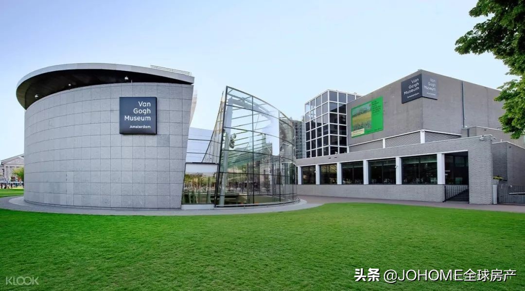 去了荷兰,168的我感觉自己像个霍比特人