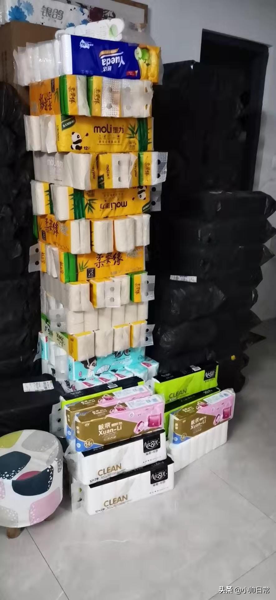 2019年网络撸纸最火摆地摊卖纸到底靠谱吗？