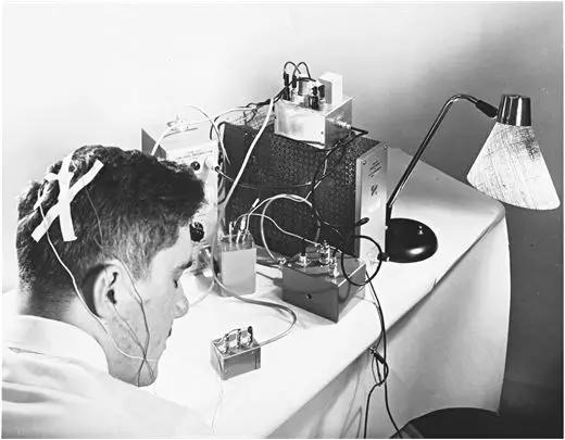 听脑音乐能激发大脑潜能吗,听脑波音乐能练平心静气吗