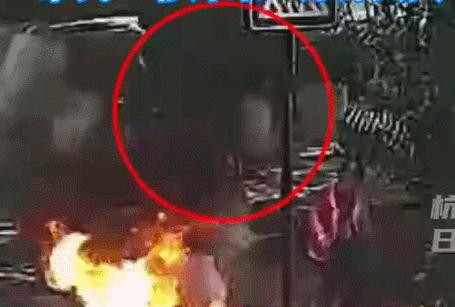 夺命玩具,夺命网红玩具