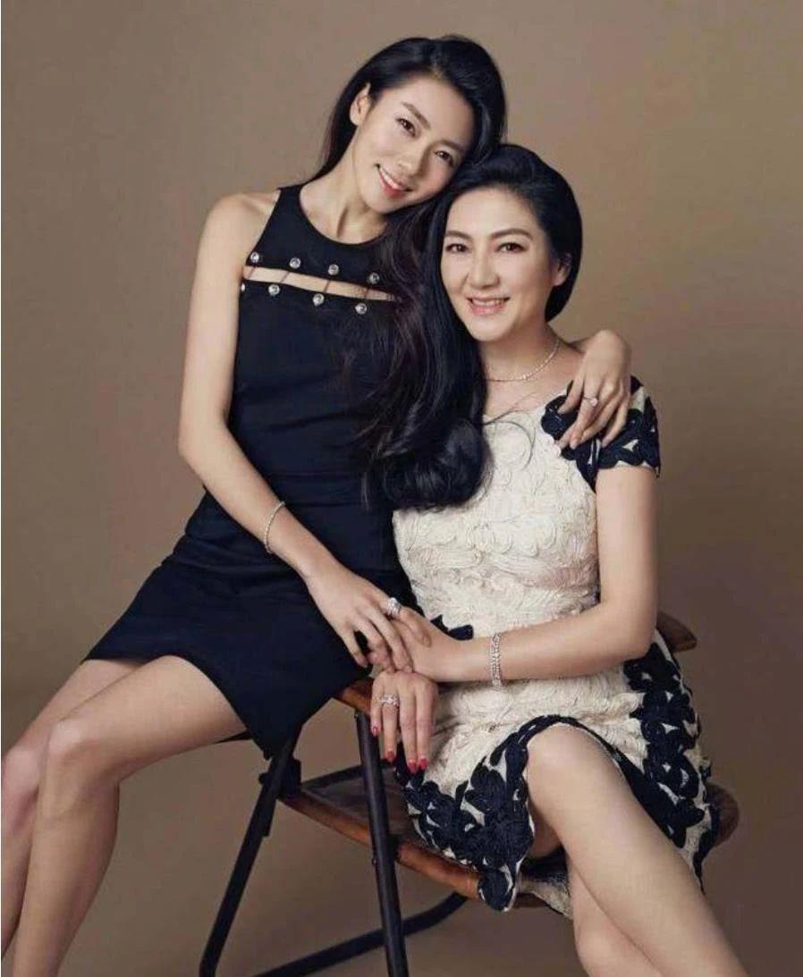 恭喜升级当爸爸了,恭喜郑恺完整版视频