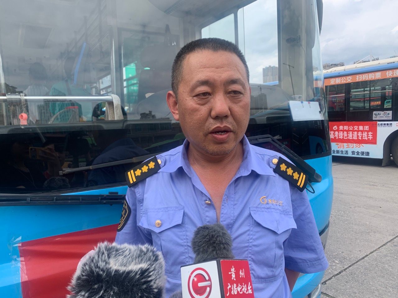 又是一年高考季助力高考,又是一年送考季