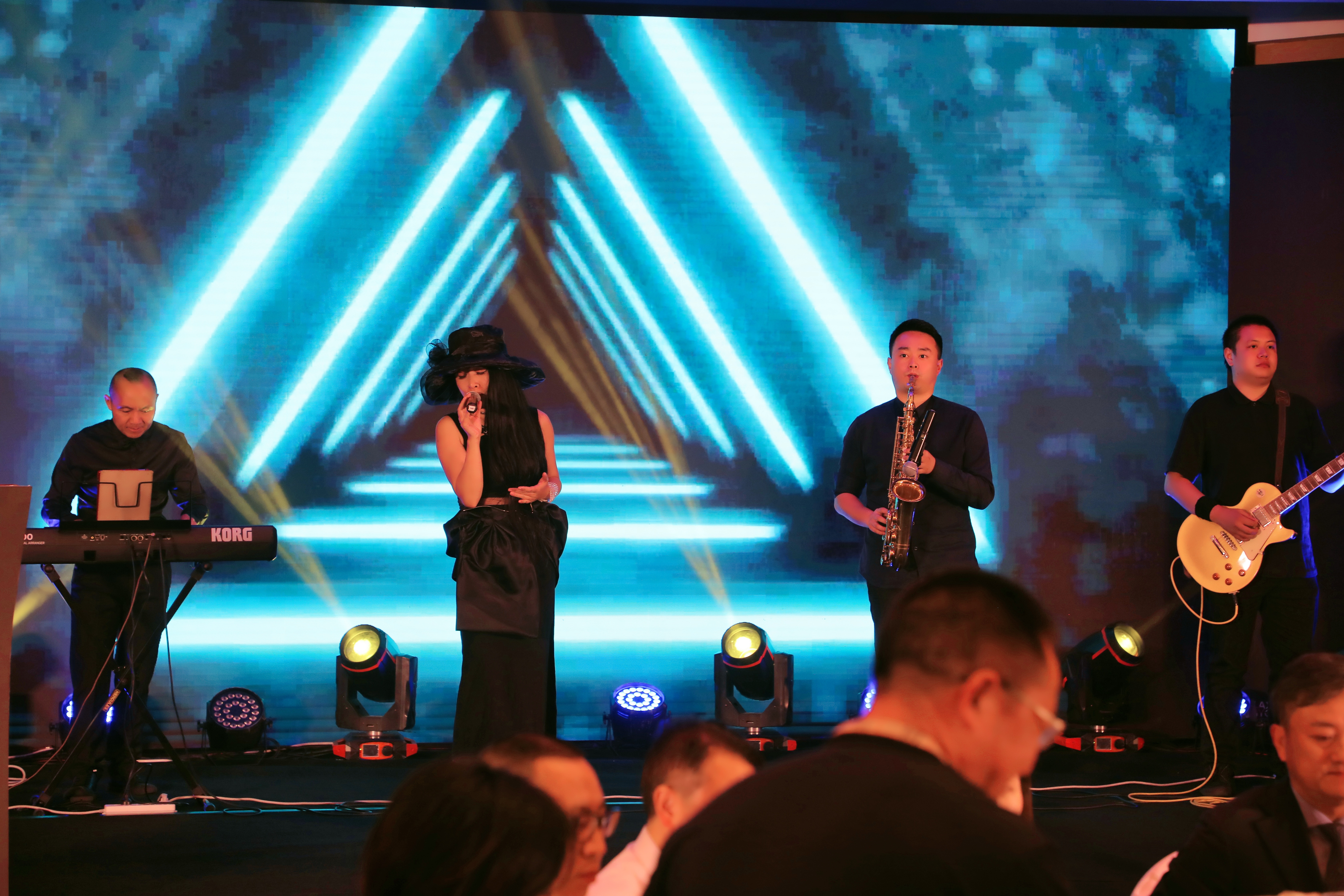 拾光逐梦,拾光筑梦巨幕观影酒店