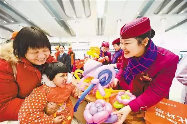 春运首日重庆铁路全站发送旅客超14万人次