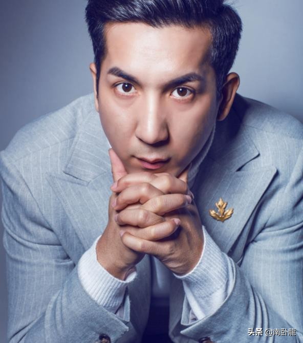 《石榴熟了》上映,石榴团队首部电影来袭,*疆新**沈腾爆笑盛夏