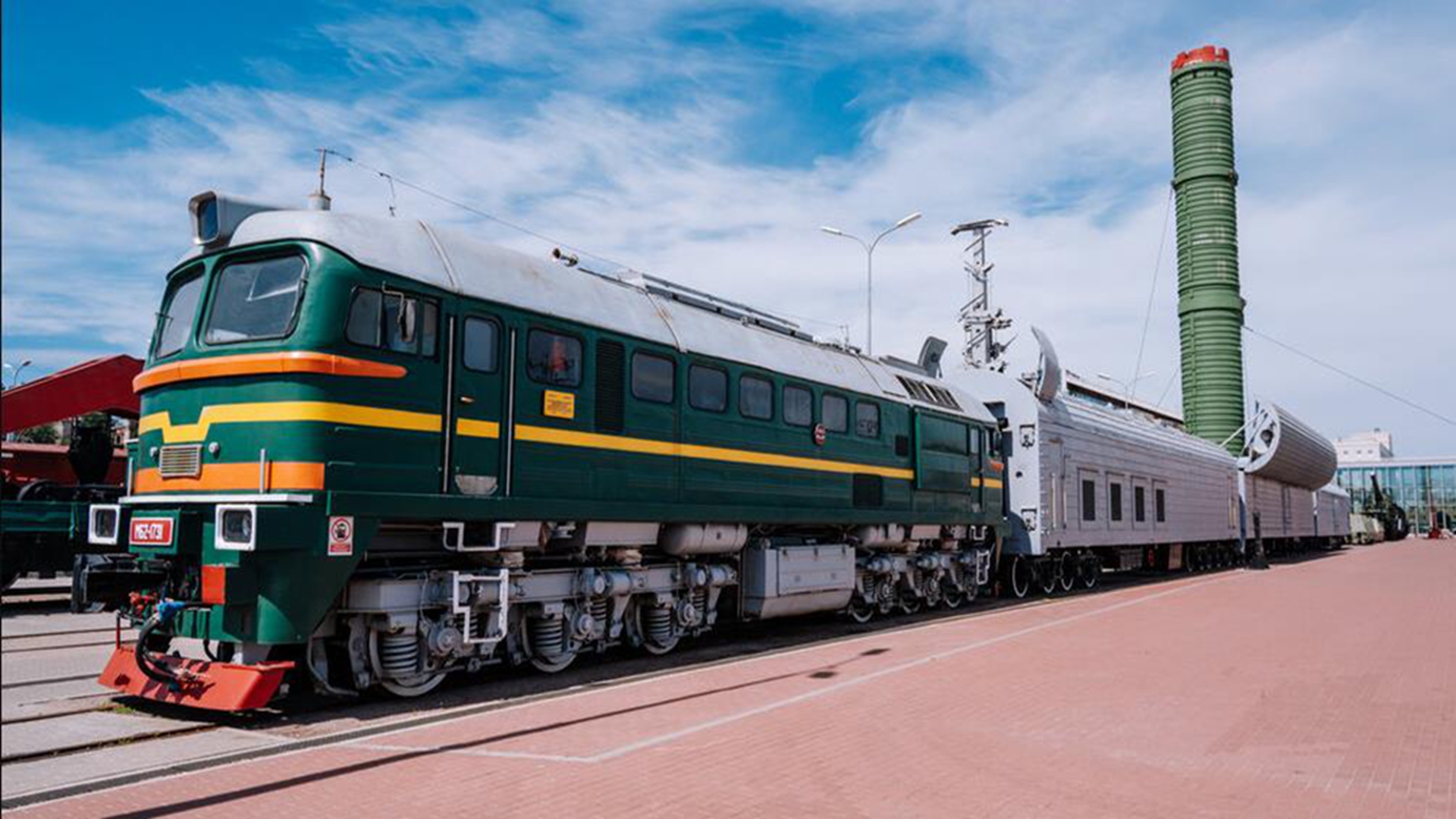 威震八方的导弹列车,震慑对手的大杀器,过去与现在依然出名