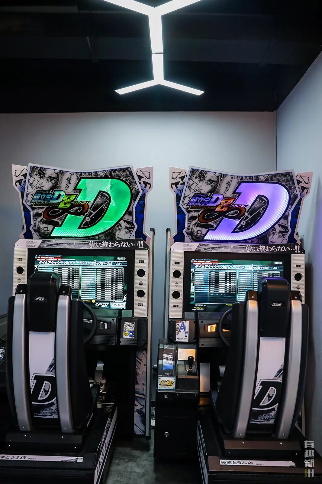 轰趴、电玩、剧本杀；台球、飞镖、加VR——在郑州，一次玩个够