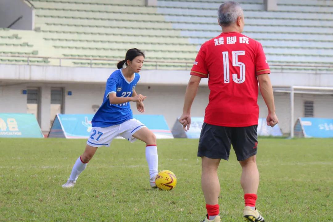 以小打大中国足球,以小打大足球荣获亚军
