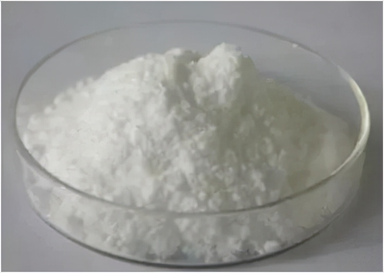 纽莱伊美美白精华烟酰胺淡斑,纽莱伊美美白祛斑精华使用方法