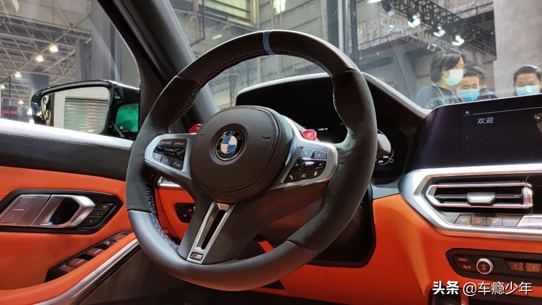 最新款宝马4驱m3,中置四出排气宝马