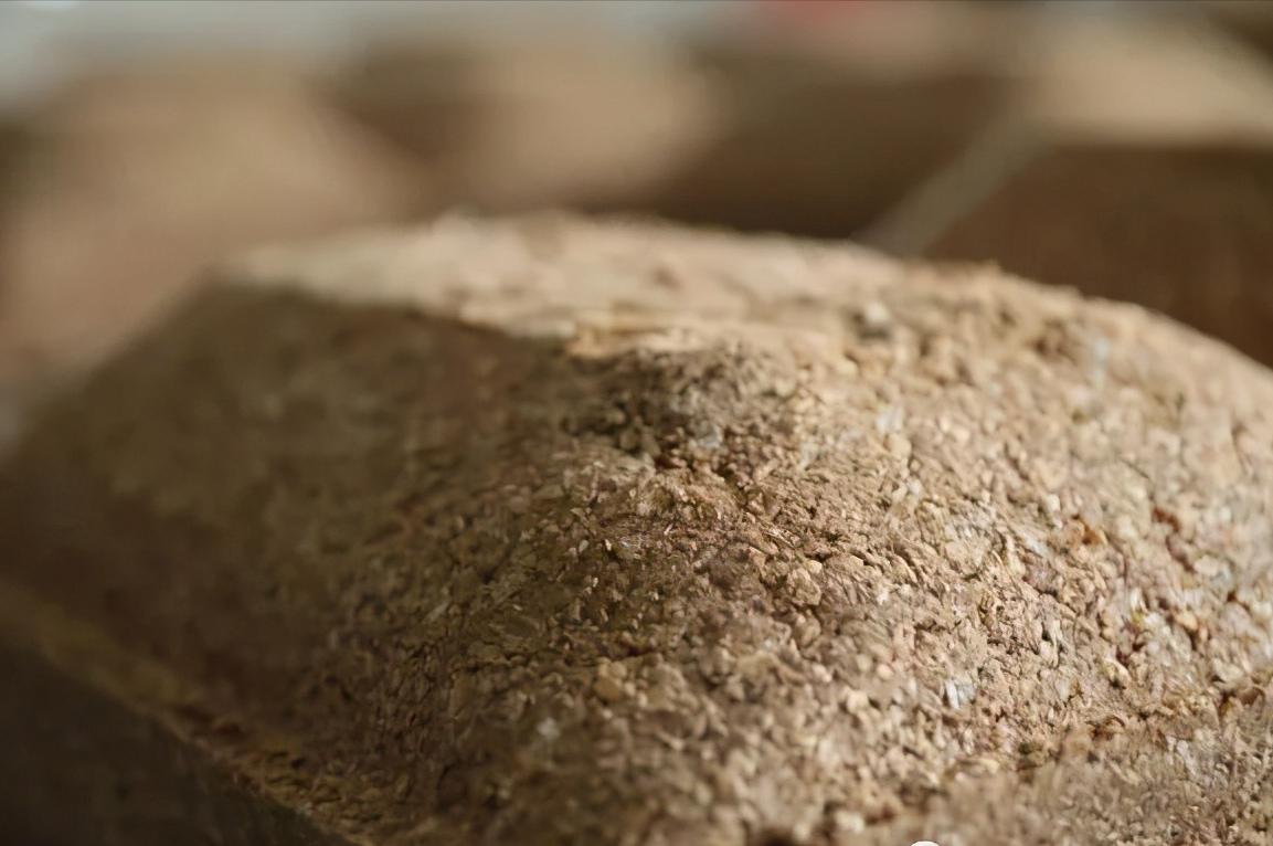 酒曲哪个牌子好,酒曲是什么做出来的