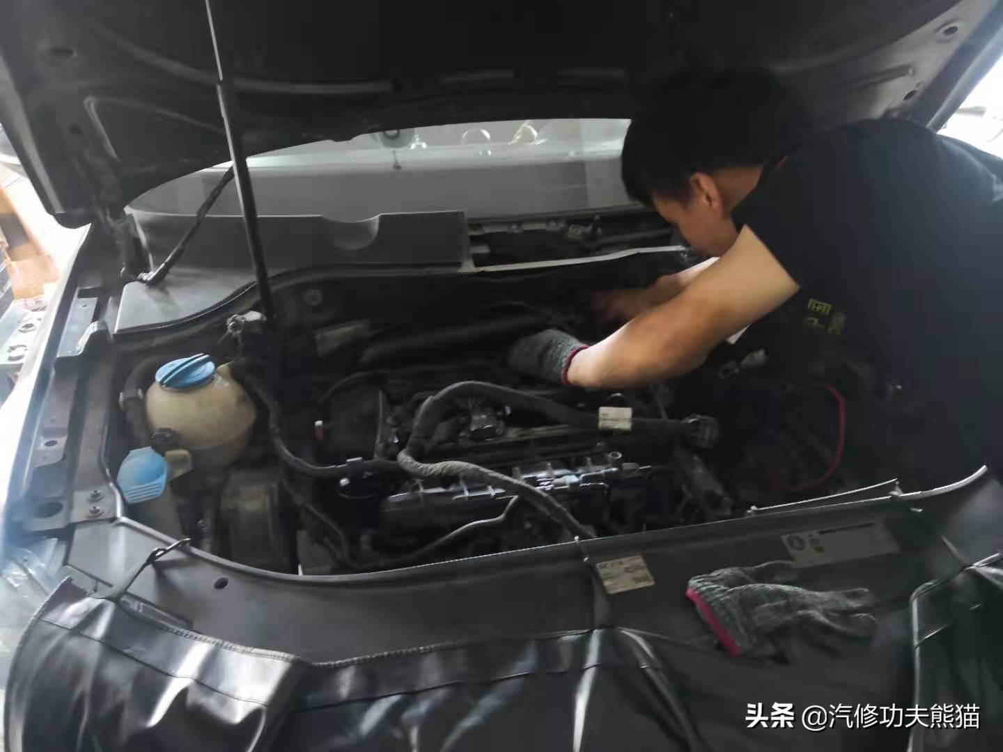 进口迈腾旅行版哪一款不烧机油,14年大众迈腾旅行版进口驾驶感受