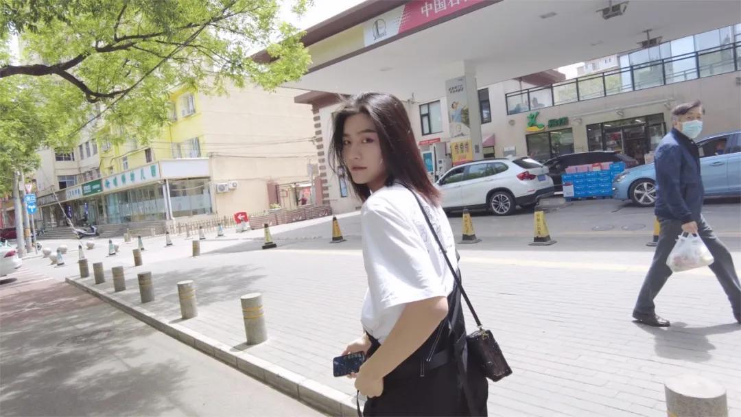 薛八一:“说我娘?我又不是你妈妈”