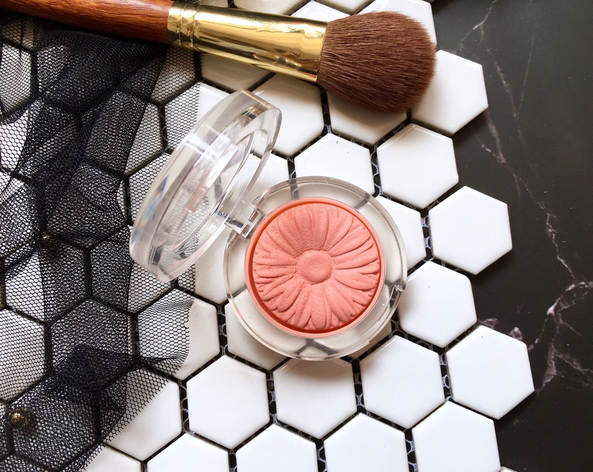 倩碧小雏菊腮红哪个颜色好看,倩碧小雏菊腮红推荐色