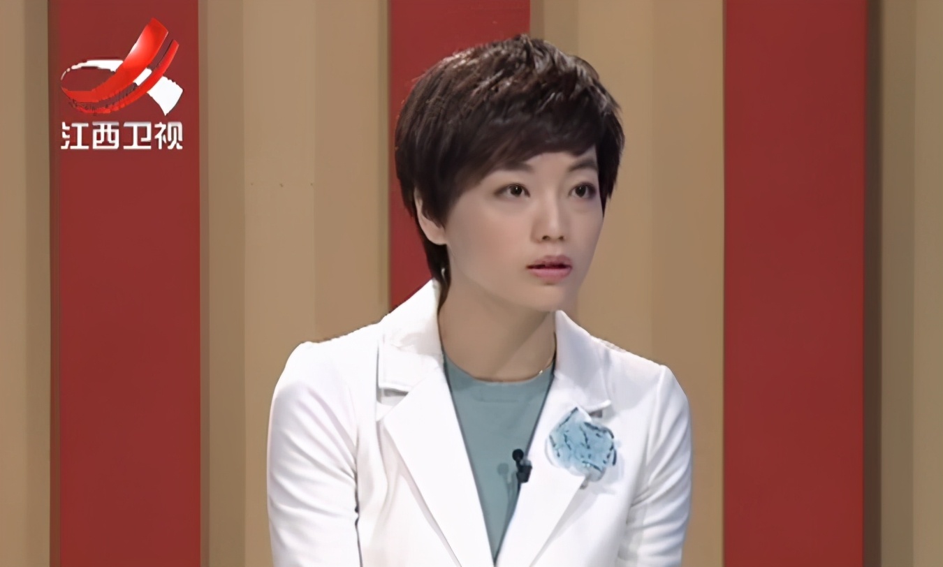 丈夫沉迷网聊妻子,丈夫沉迷于网聊