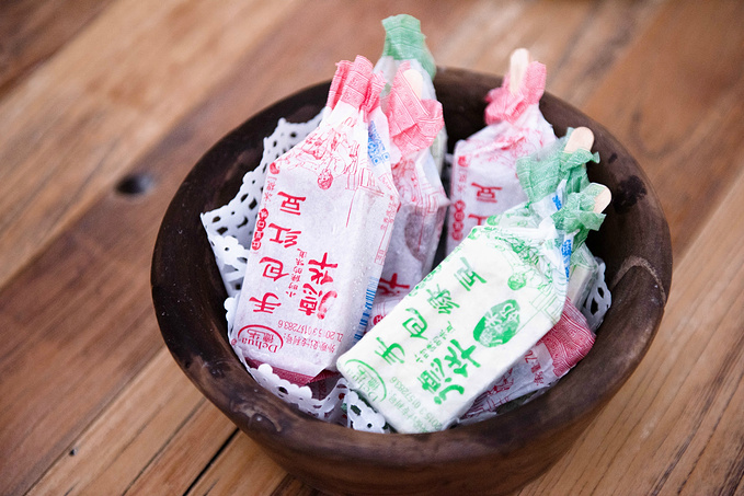 初夏品风凉饭，南北湖商玉客栈，推窗有山水