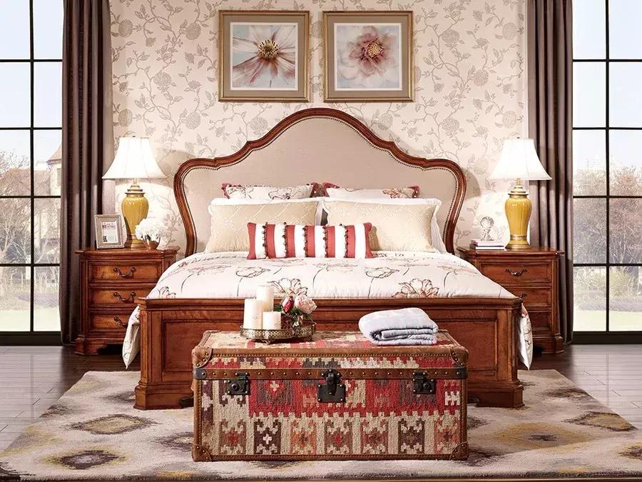 床头柜这样搭配卧室真的好美 (美洛铂格床头柜)