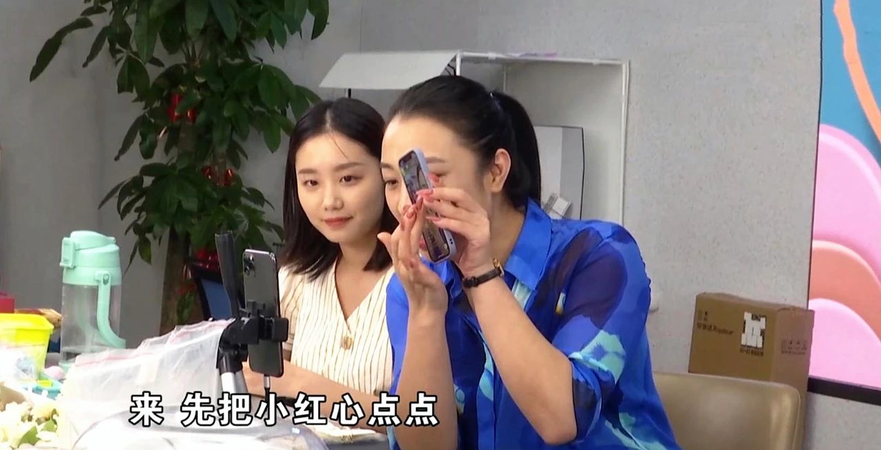 干过工地当过保安现在成大老板,当过厂妹后的生活