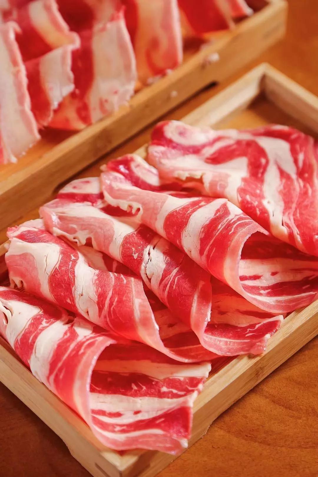 寿喜烧128元双人餐,西安围着寿喜烧自助怎么吃