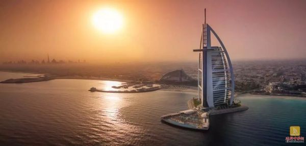 在迪拜住一晚酒店需要多少钱,在迪拜旅馆多少钱住一夜