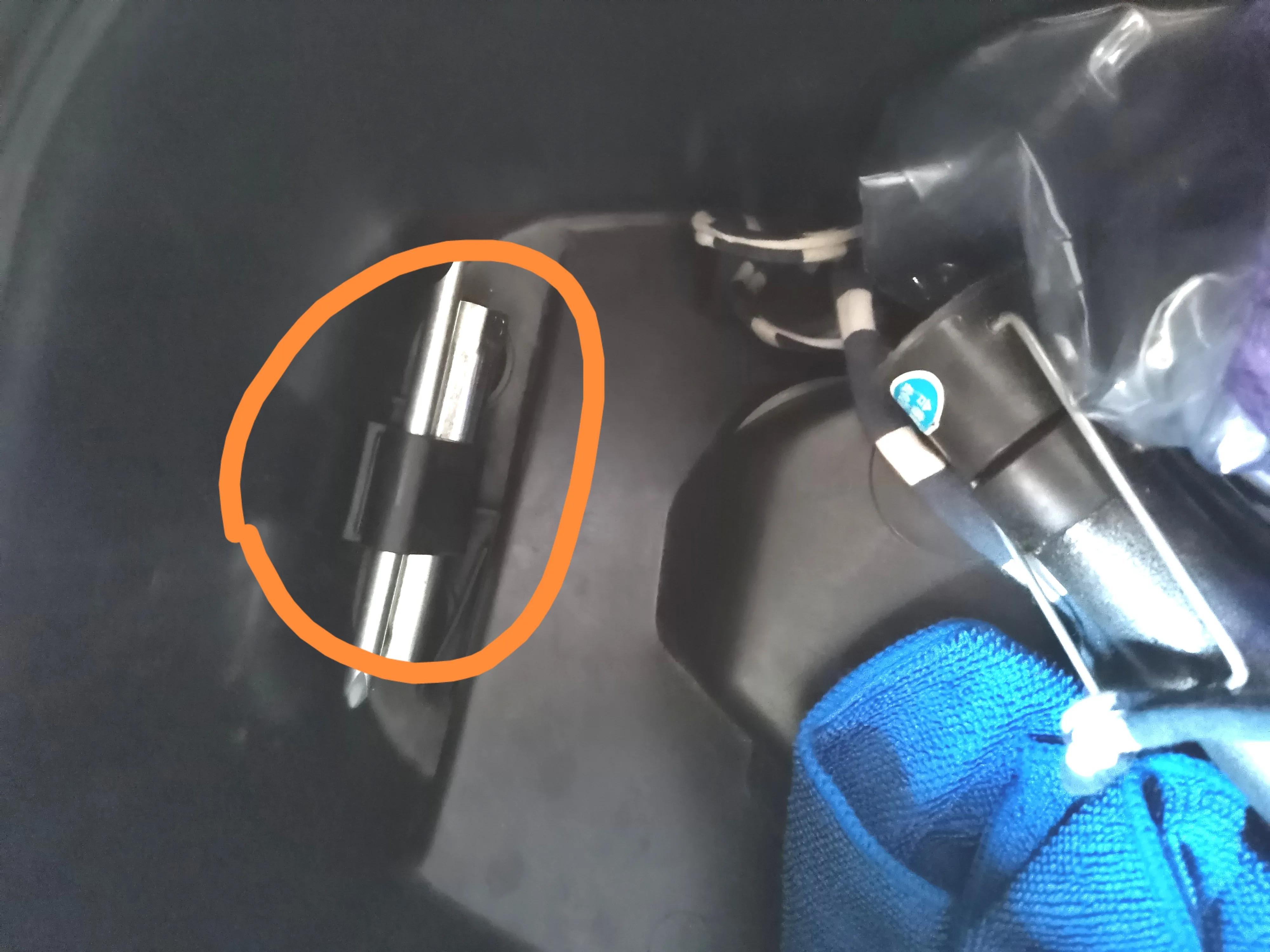 雅马哈悦动版迅鹰火花塞啥样的,雅马哈迅鹰125换火花塞教程