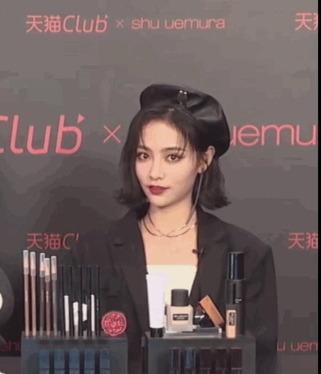 什么样的贝雷帽又显高级感又减龄,教你把贝雷帽戴好看时髦整个秋冬