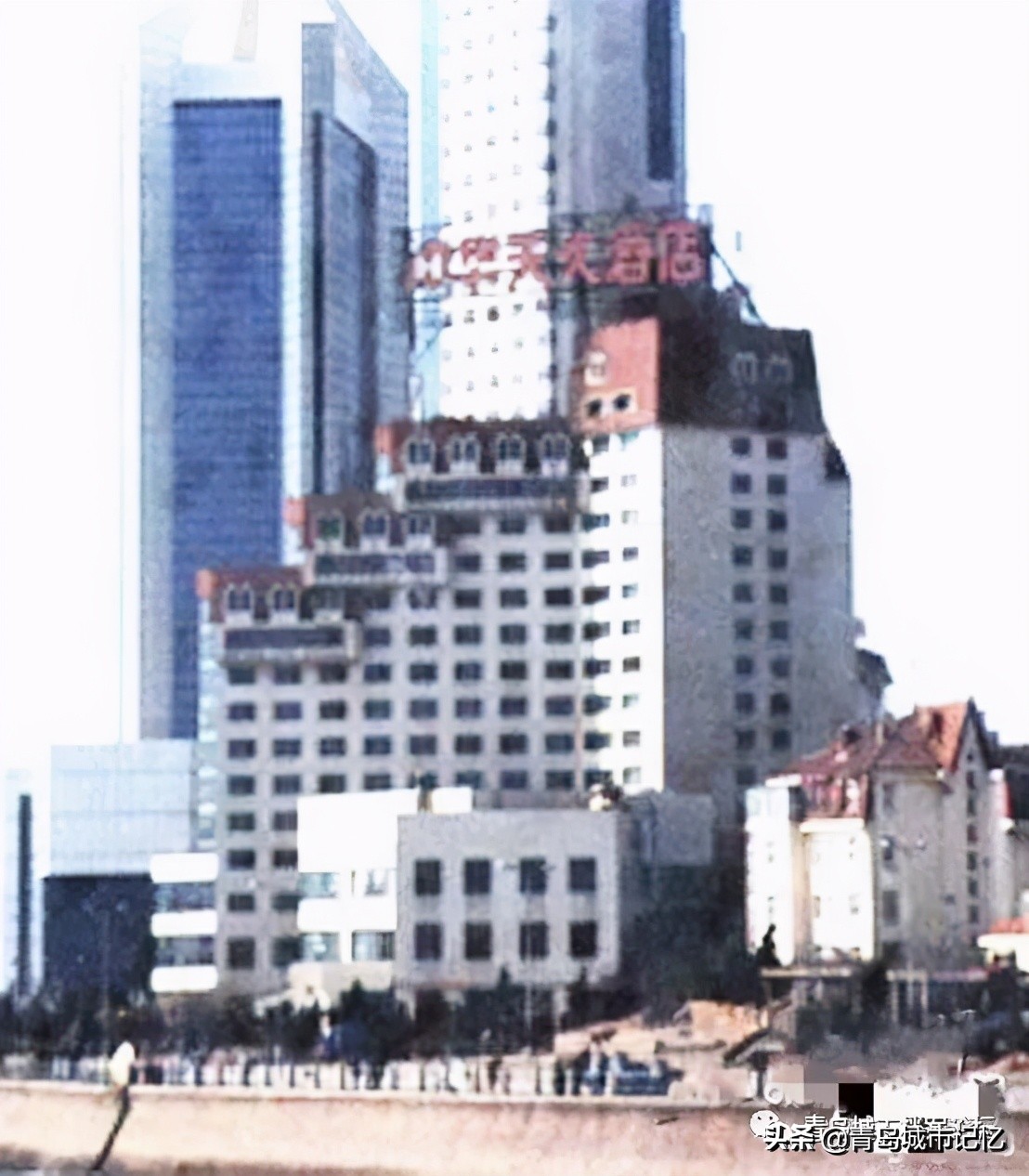青岛中山路上著名的老街,青岛太平路街景