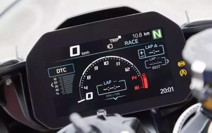 S1000RR摩托车新增M套件，BMW两款拳头产品重拳出击！