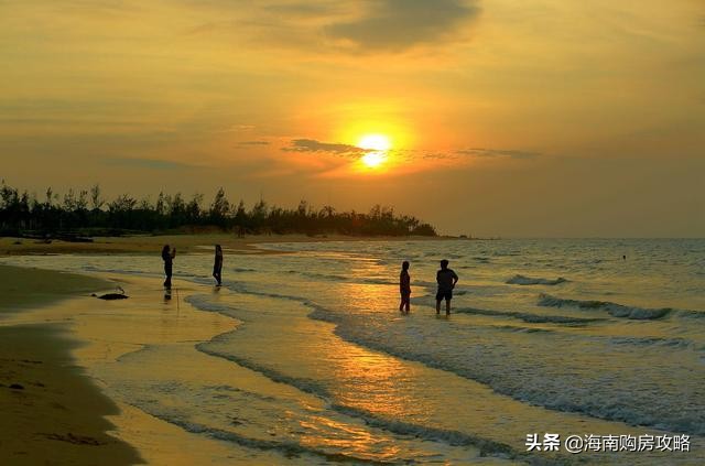 海口融创观澜湖屋里潮湿程度 (海口观澜湖的房子潮湿)